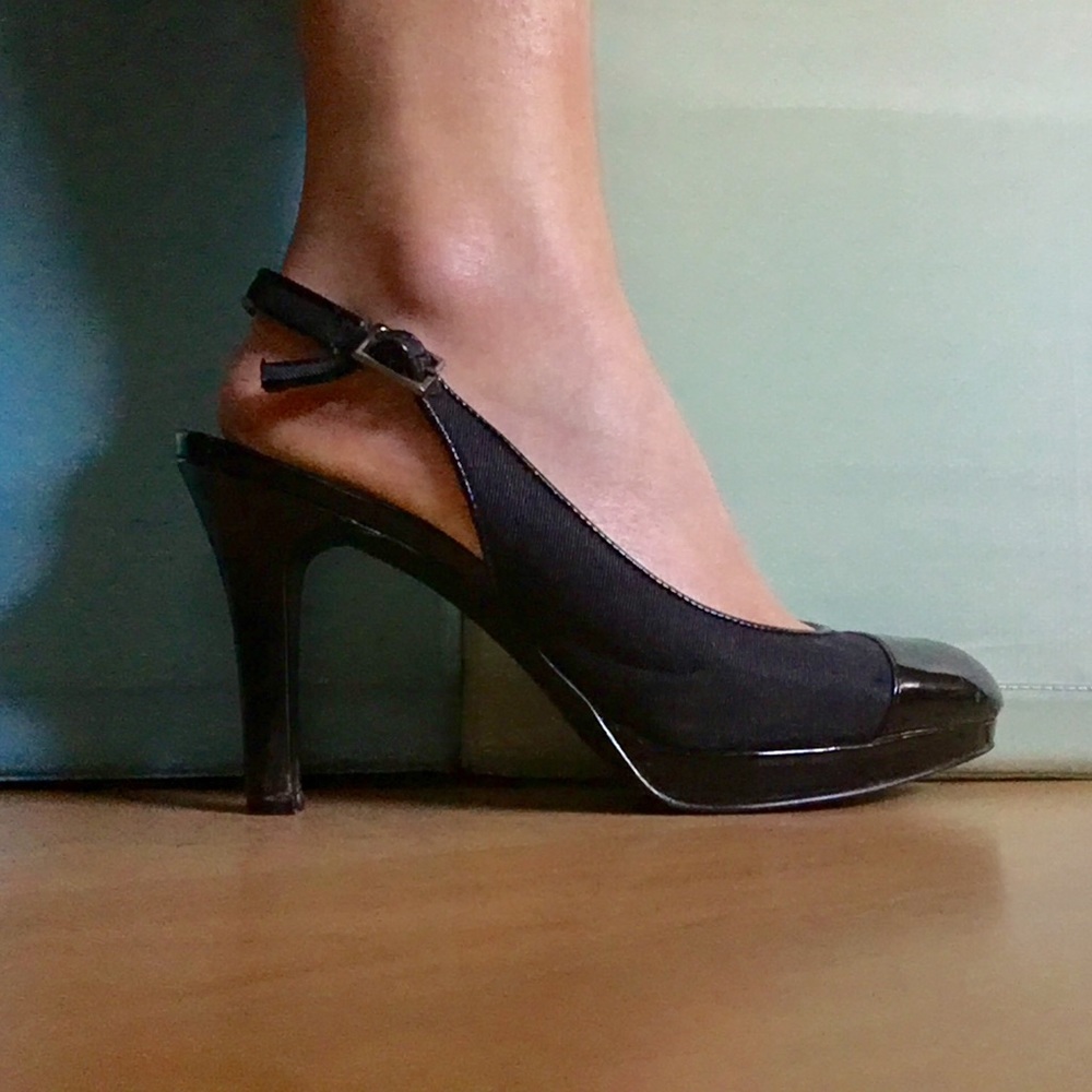 Tahari Slingback Heels ✨ Black, Simple, Comfy